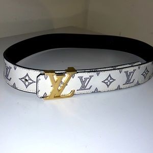 Louis Vuitton belt